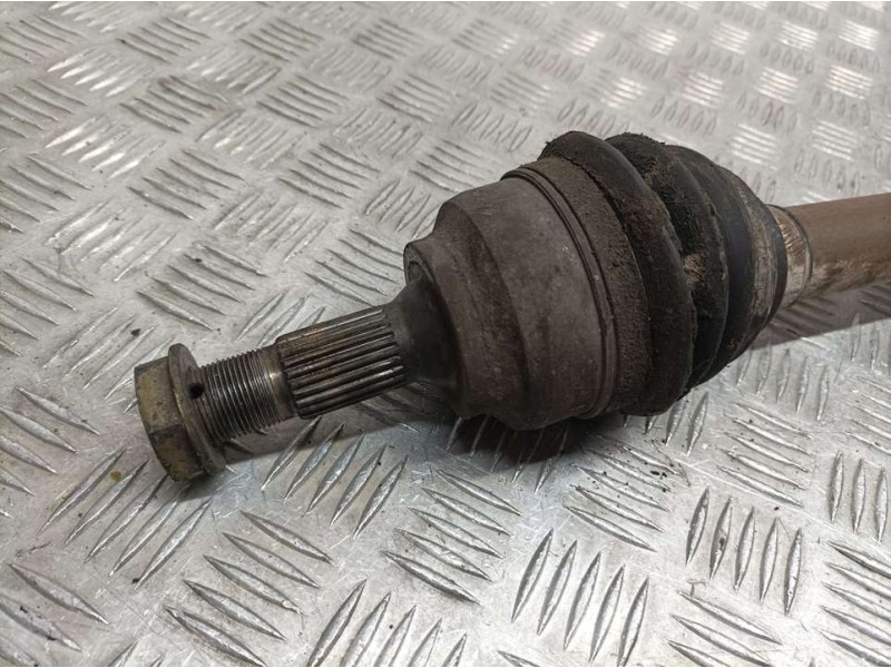 Recambio de transmision delantera izquierda para peugeot 307 (s1) xn referencia OEM IAM 9686786780  