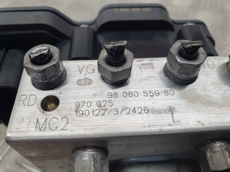 Recambio de abs para citroën c4 cactus feel referencia OEM IAM 9808055980 970025 