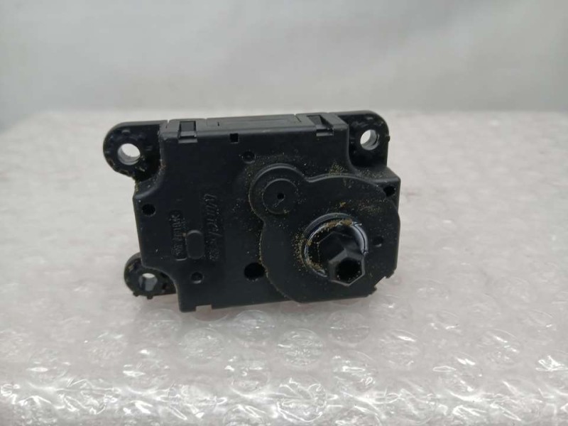 Recambio de motor apertura trampillas climatizador para peugeot 5008 gt line referencia OEM IAM A21201700 HAD36001A MINEBEA