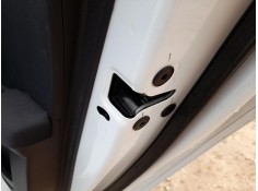 Recambio de cerradura puerta trasera derecha para mg mg 3 (5lfp) mg3 1.5 referencia OEM IAM 11095998  