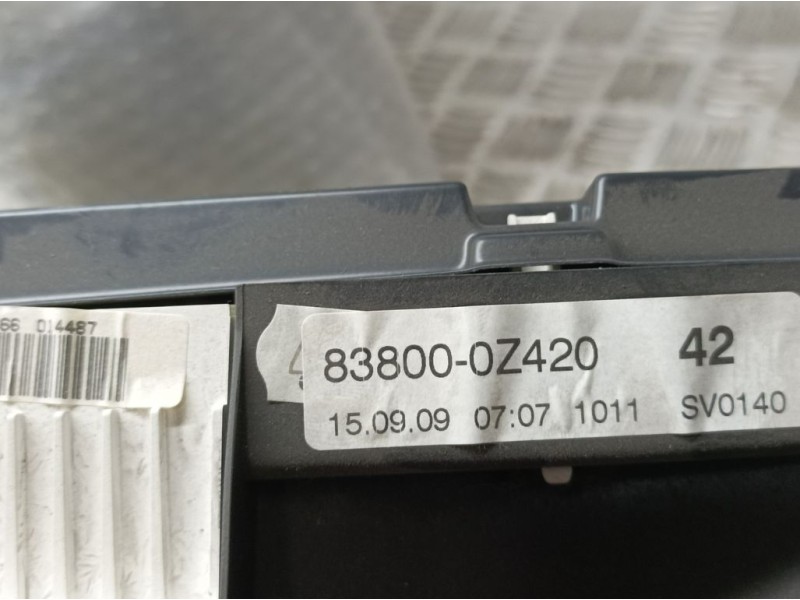 Recambio de cuadro instrumentos para toyota auris active referencia OEM IAM 838000Z420 A2C53336866 SIEMENS VDO