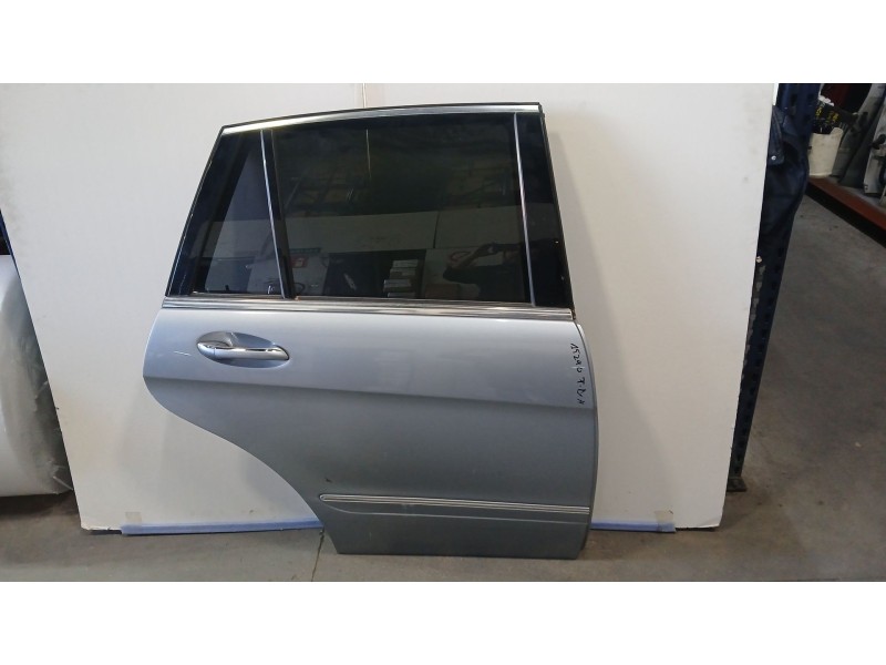 Recambio de puerta trasera derecha para mercedes-benz clase r (w251) r 350 cdi 4-matic (251.022) referencia OEM IAM A2517301005 