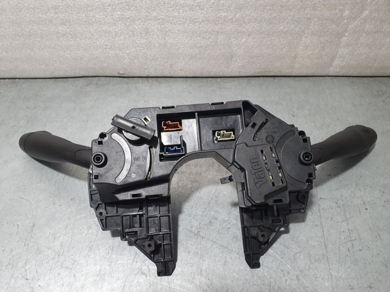 Recambio de mando luces y limpia para citroën c4 berlina collection referencia OEM IAM 96644965XT N345657493 VALEO