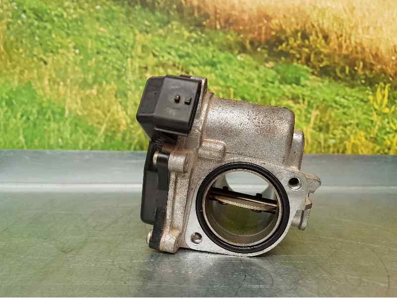 Recambio de caja mariposa para renault kangoo profesional referencia OEM IAM 8200614985H 099317331 VALEO