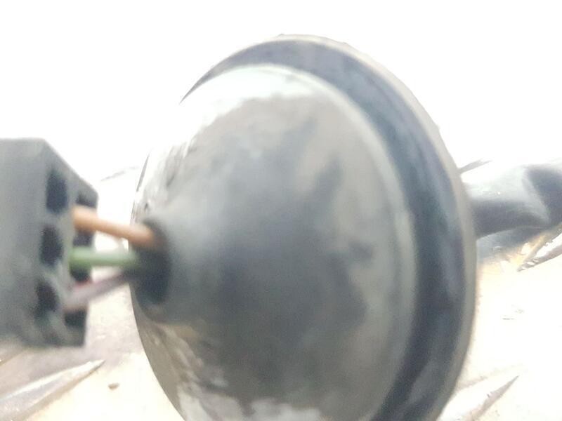 Recambio de retrovisor izquierdo para opel corsa d 111 years referencia OEM IAM 13187615  ELECTRICO Y ROZADO 3 CABLES