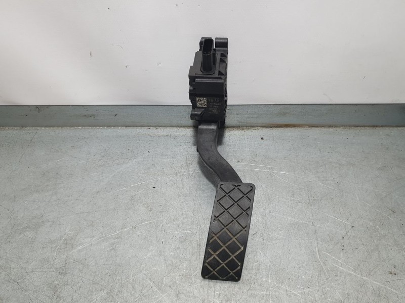 Recambio de potenciometro pedal para seat ibiza (kj1) xcellence referencia OEM IAM CCO19093B1  