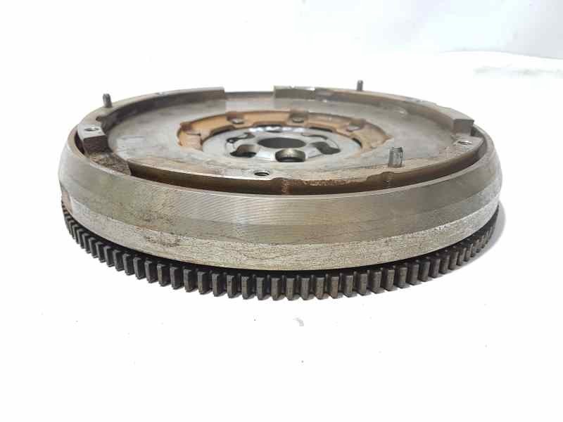Recambio de volante bimasa para peugeot 208 1.2 12v e-thp referencia OEM IAM 9805958180  