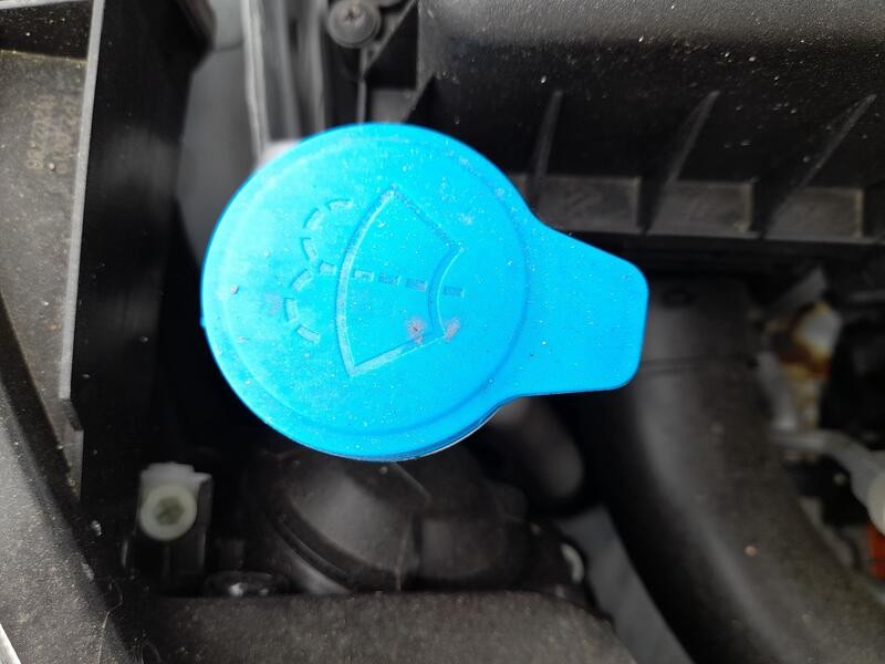 Recambio de deposito limpia para mg mg 3 (5lfp) mg3 1.5 referencia OEM IAM 11688856  