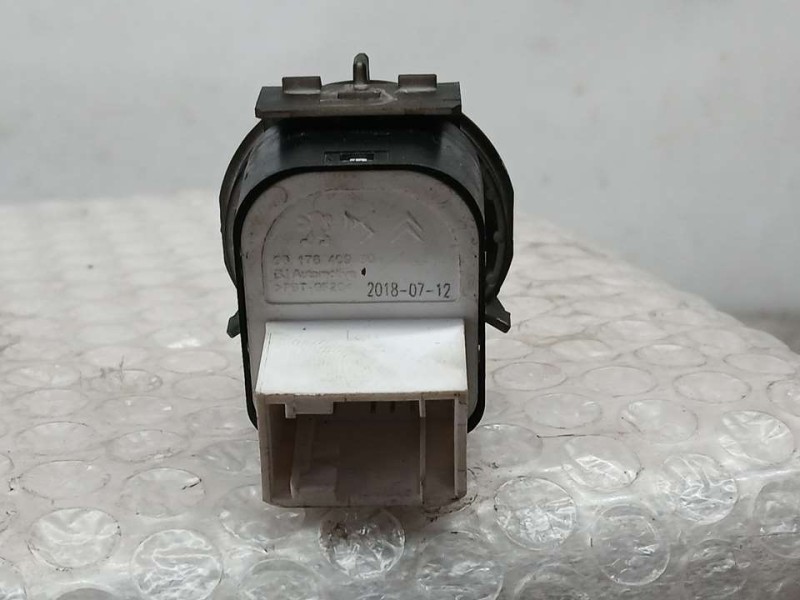 Recambio de mando retrovisor para citroën c4 cactus feel referencia OEM IAM 9817840980  