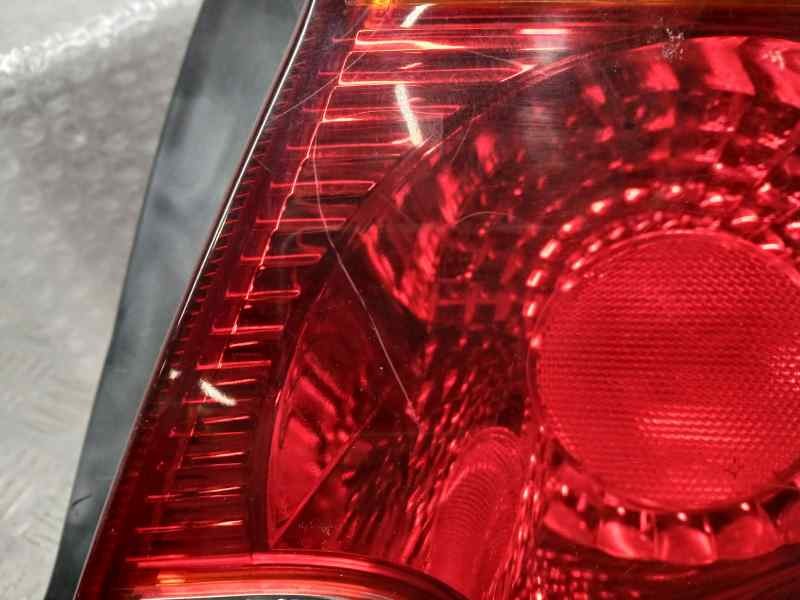 Recambio de piloto trasero derecho para hyundai accent (lc) gl 5p referencia OEM IAM 9240225220  ROZADO