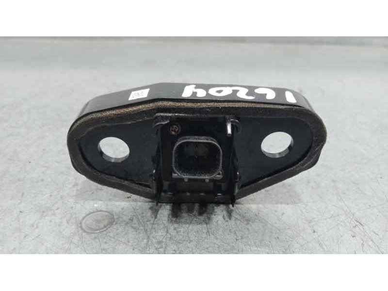 Recambio de camara vision trasera para toyota corolla (e21) hybrid style referencia OEM IAM 8679002200  