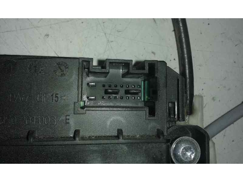 Recambio de elevalunas trasero derecho para volkswagen polo (6r1) 5 puertas referencia OEM IAM 6R0959812N 5 PINS ELECTRICO
