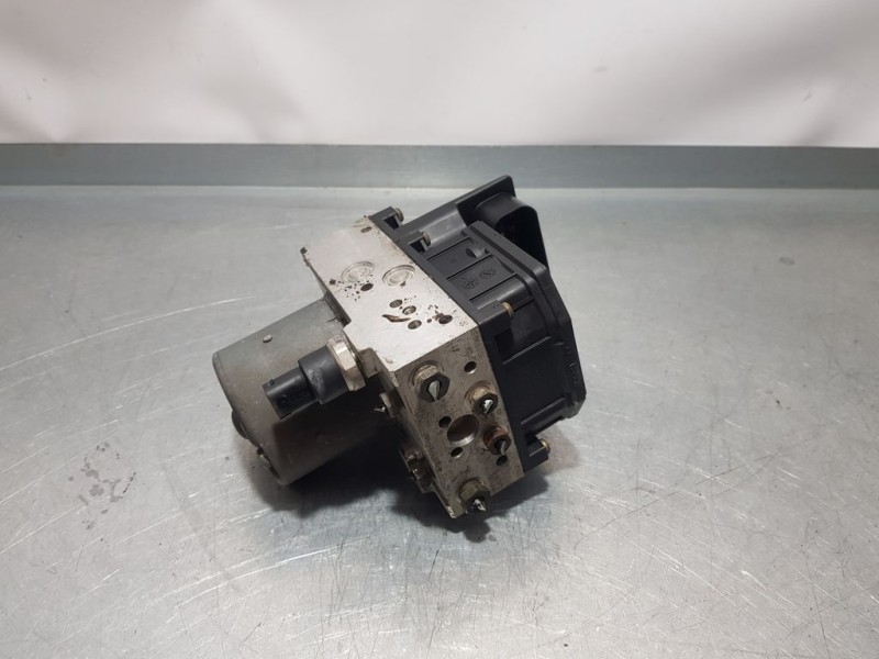 Recambio de abs para alfa romeo 156 (116) 2.4 jtd distinctive referencia OEM IAM 46745936 0265225031 BOSCH