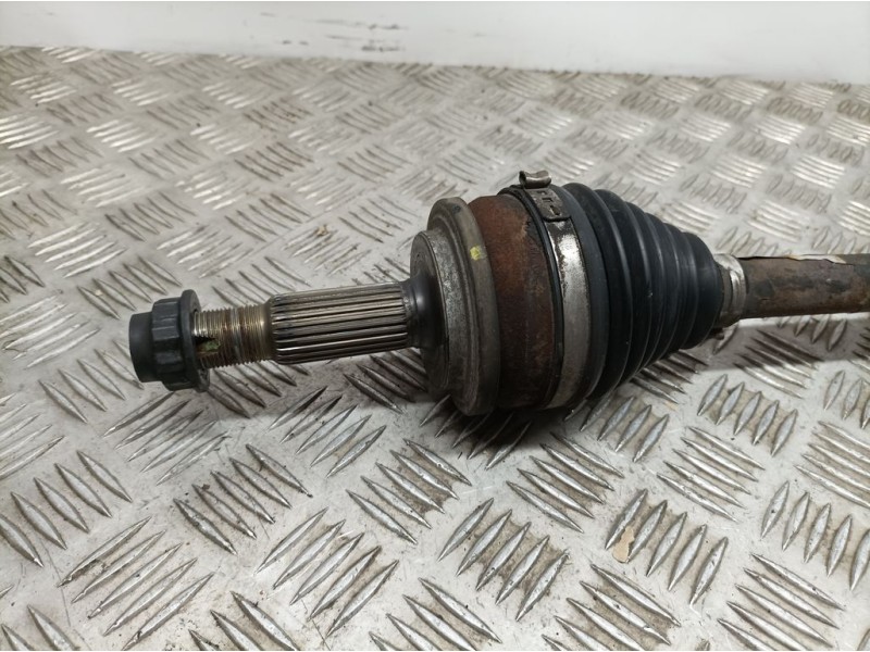 Recambio de transmision delantera izquierda para toyota auris active referencia OEM IAM 4342002611  