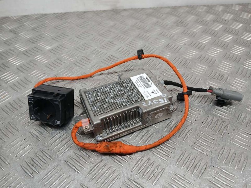 Recambio de modulo electronico para peugeot 5008 gt line referencia OEM IAM 9813665480  CONVERTIDOR CORRIENTE 220V 120W