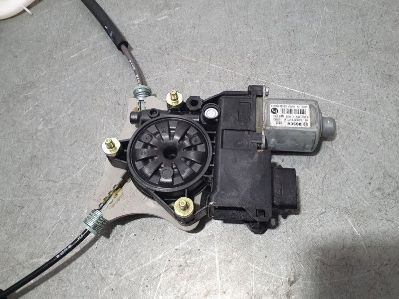 Recambio de elevalunas delantero izquierdo para kia stonic (ybcuv) tech referencia OEM IAM 82450H8010  ELECTRICO 6 PINS