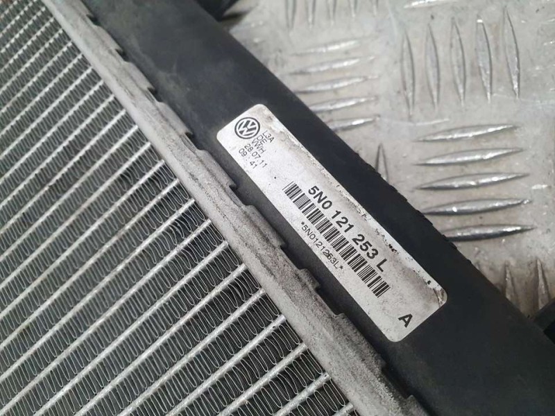 Recambio de radiador agua para volkswagen tiguan (5n2) t1 bluemotion referencia OEM IAM 5N0121253L  
