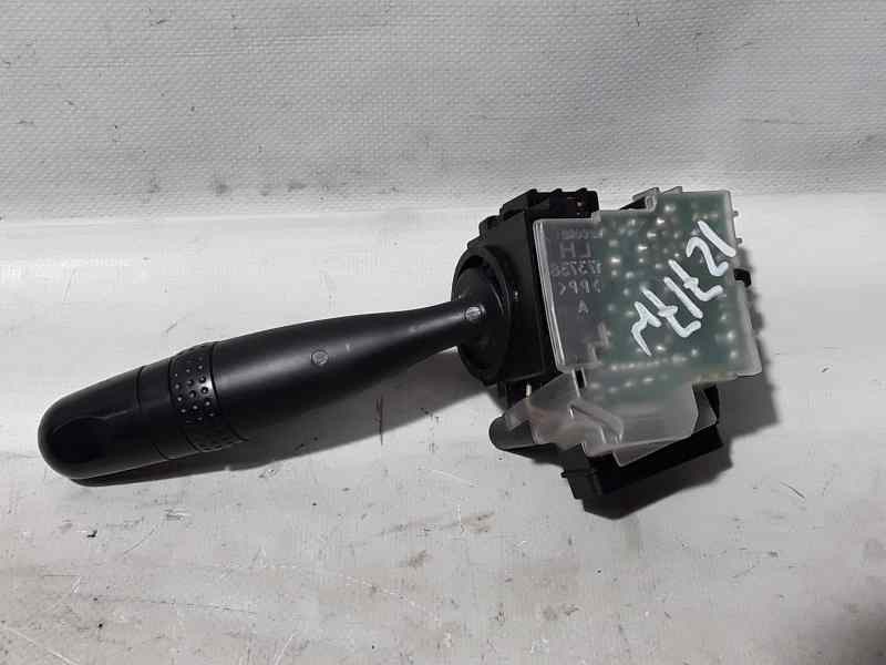 Recambio de mando limpia para toyota corolla (e12) 1.4 d-4d luna compact referencia OEM IAM 173738 02290 