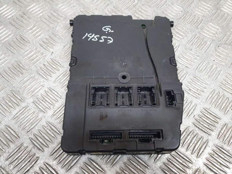 Recambio de modulo electronico para renault scenic ii authentique referencia OEM IAM 8200351182  