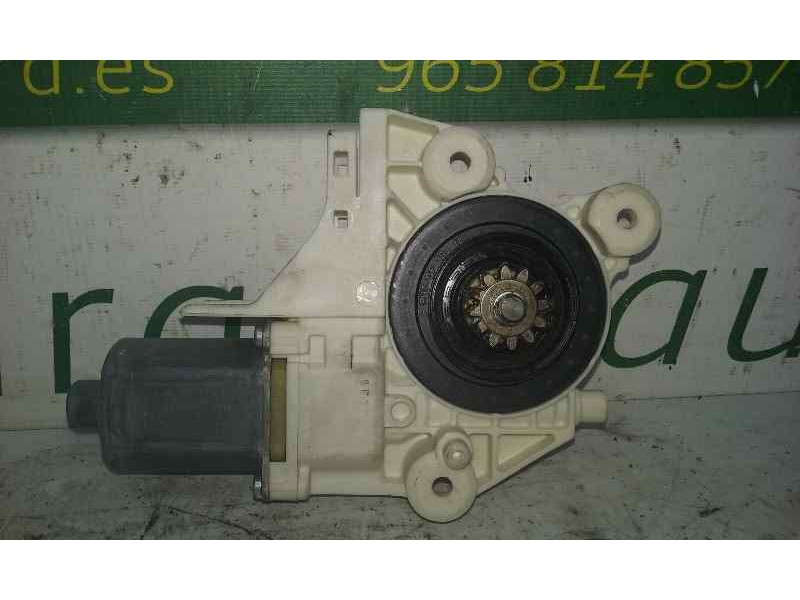 Recambio de motor elevalunas delantero izquierdo para ford focus berlina (cap) ghia referencia OEM IAM   