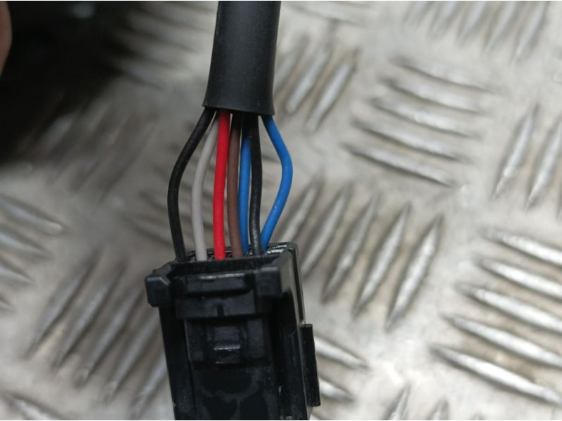 Recambio de retrovisor izquierdo para renault clio iv authentique referencia OEM IAM 963024349R  ELECTRICO 7 CABLES ROZADO