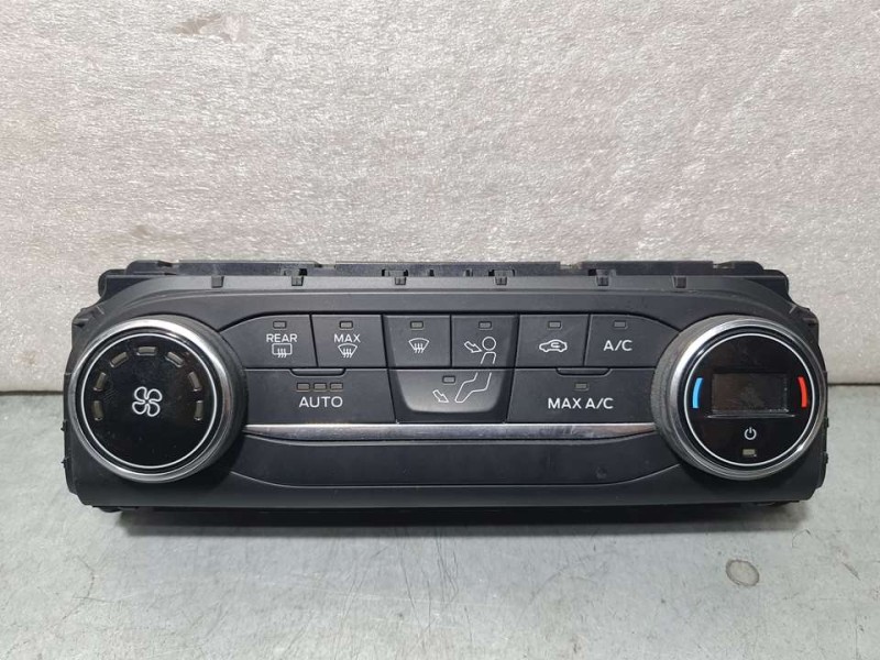 Recambio de mando climatizador para ford fiesta (ce1) st-line referencia OEM IAM H1BT18C612AL 90026616 