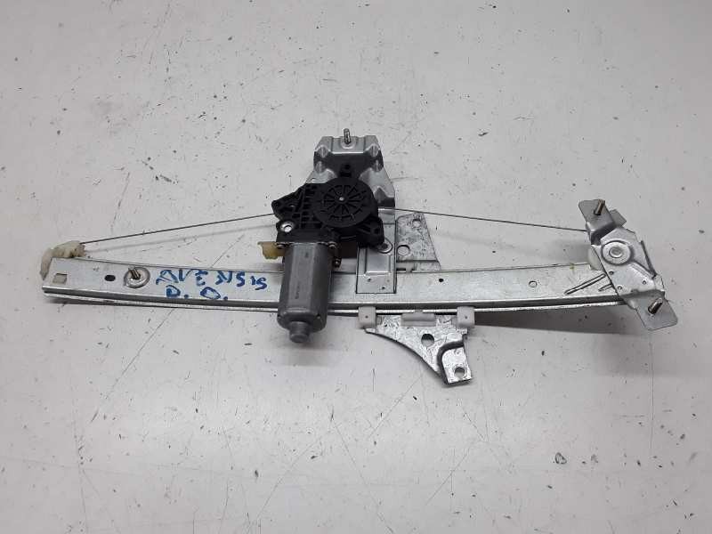 Recambio de elevalunas delantero derecho para toyota avensis berlina (t 22) referencia OEM IAM 100208 2 PINES 