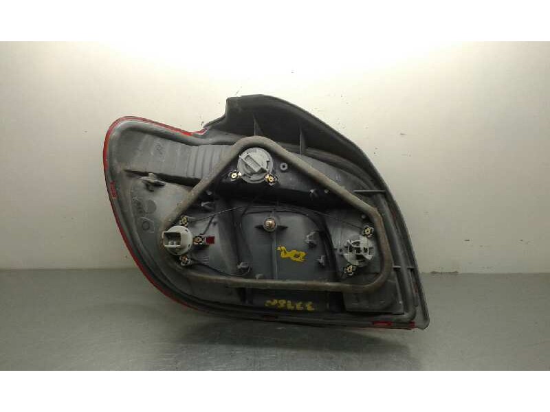 Recambio de piloto trasero derecho para toyota yaris (ncp1/nlp1/scp1) 1.0 cat referencia OEM IAM   