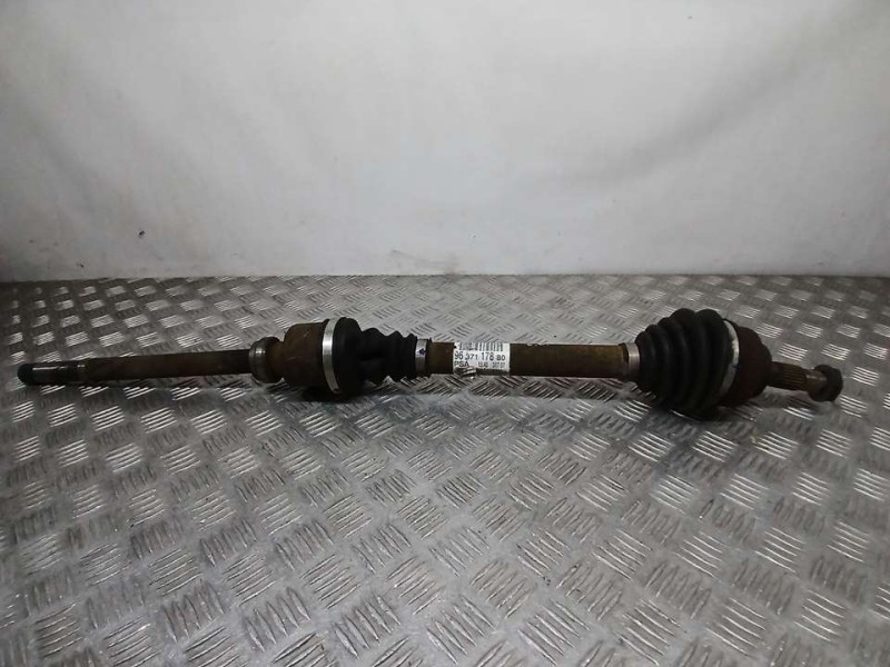 Recambio de transmision delantera derecha para citroën c4 berlina collection referencia OEM IAM 9637117880  