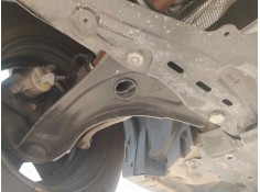 BRAZO SUSPENSION INFERIOR DELANTERO DERECHO 545059976R 