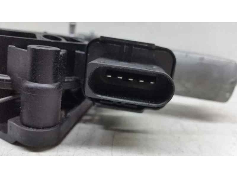 Recambio de elevalunas delantero izquierdo para bmw serie 2 gran tourer (f46) 216d referencia OEM IAM  5 PINS ELECTRICO