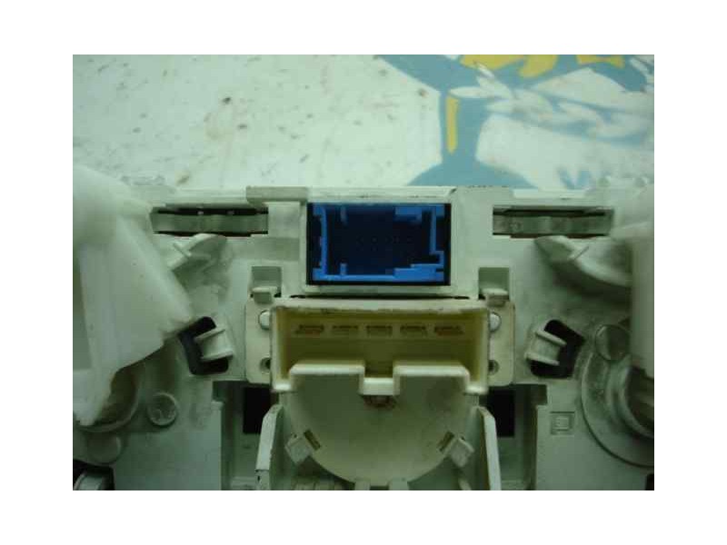 Recambio de mando calefaccion / aire acondicionado para opel corsa d essentia referencia OEM IAM 5E094010 466119570 DENSO