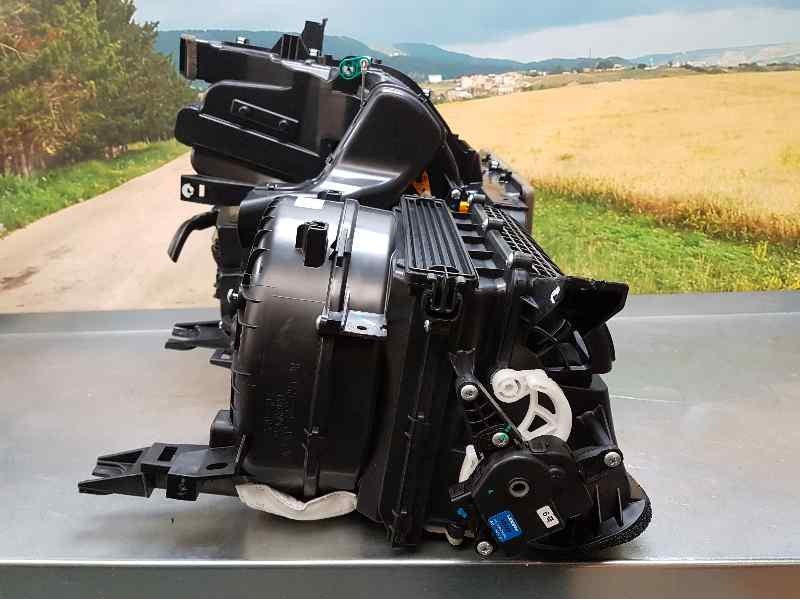 Recambio de calefaccion entera normal para kia niro concept plug-in hybrid referencia OEM IAM 97200G5060  