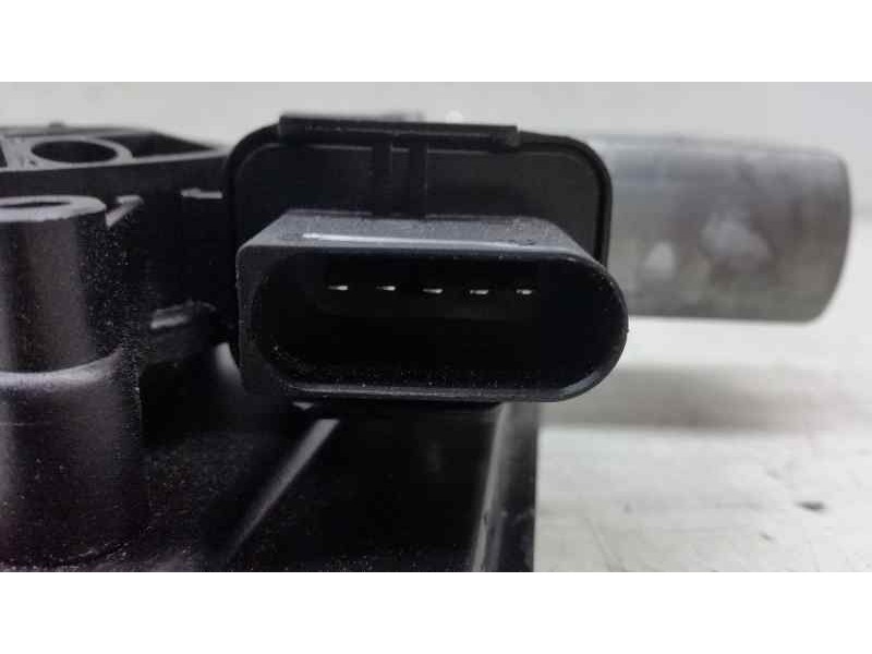 Recambio de elevalunas trasero derecho para bmw serie 2 gran tourer (f46) 216d referencia OEM IAM  5 PINS ELECTRICO