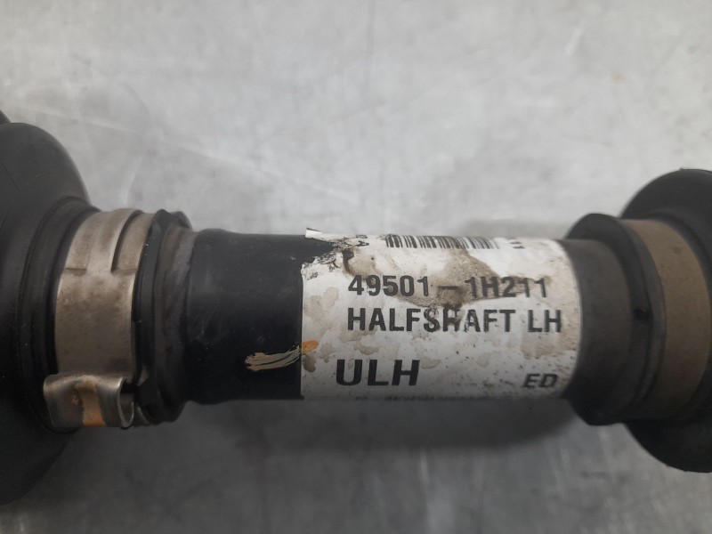 Recambio de transmision delantera izquierda para kia cee´d sporty wagon lx referencia OEM IAM 495011H211  