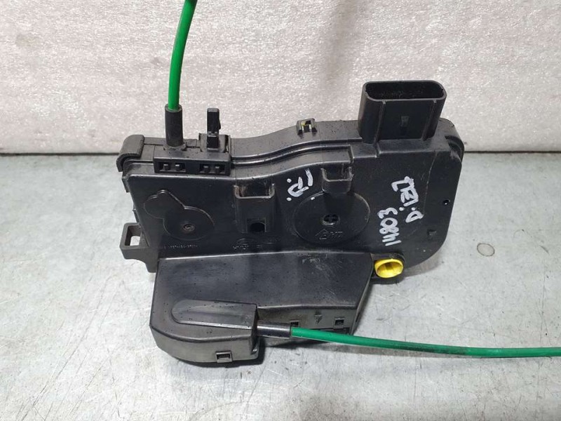 Recambio de cerradura puerta delantera izquierda para hyundai i40 essence referencia OEM IAM SIN REF  4 PINES