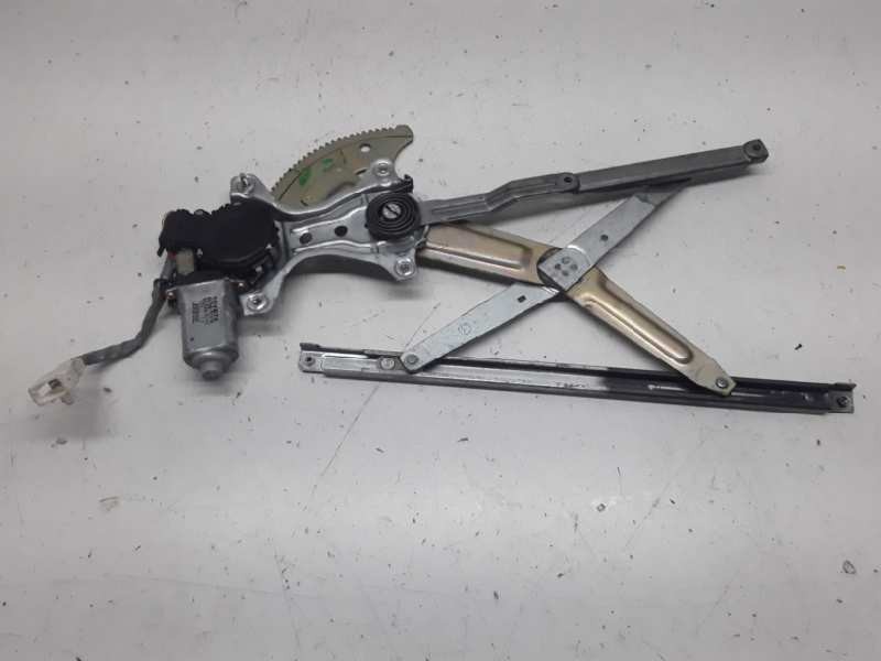 Recambio de elevalunas delantero izquierdo para toyota corolla (e11) 1.4 linea terra (5-ptas.) referencia OEM IAM 0620400141 5 P