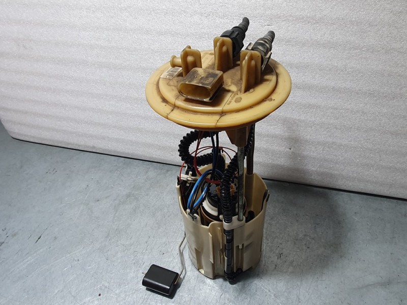 Recambio de aforador para volkswagen crafter caja cerrada caja cerrada 35, batalla mediana referencia OEM IAM A9064703094 058020