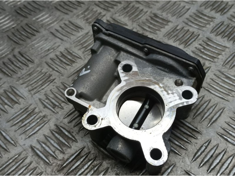 Recambio de caja mariposa para renault clio iv dynamique referencia OEM IAM 161206038R  