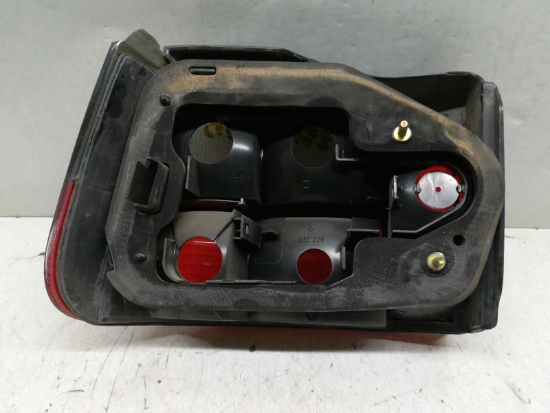 Recambio de piloto trasero derecho para seat ibiza (6k) referencia OEM IAM   