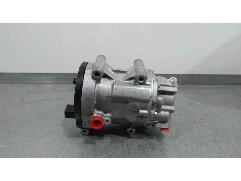 Recambio de compresor aire acondicionado para toyota corolla (e21) hybrid style referencia OEM IAM 0424000500  DENSO