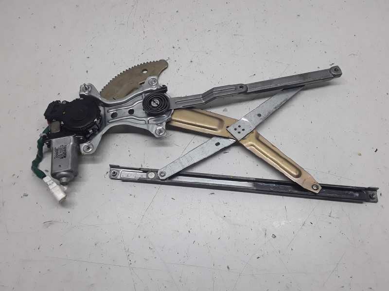 Recambio de elevalunas delantero izquierdo para toyota corolla (e11) 1.4 linea terra (5-ptas.) referencia OEM IAM 0620400141 5 P