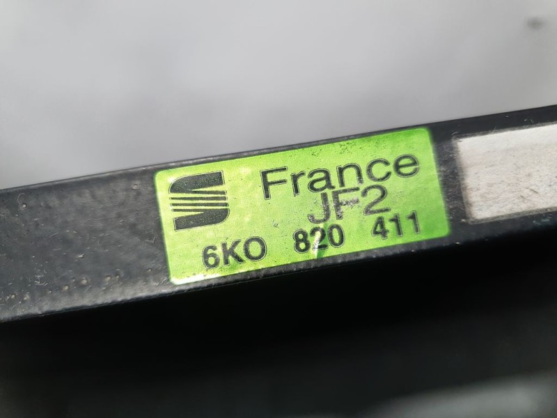 Recambio de condensador / radiador aire acondicionado para seat ibiza (6k1) stella referencia OEM IAM 6K0820411  