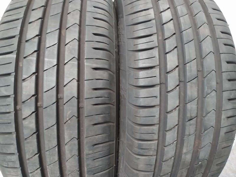 Recambio de neumatico pareja para neumaticos reutilizados - referencia OEM IAM 205551588V 205/55/15/88V KUMHO