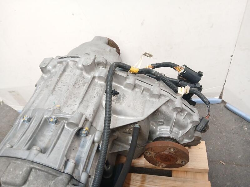 Recambio de caja transfer para ssangyong rodius 4wd power referencia OEM IAM 3200008030  