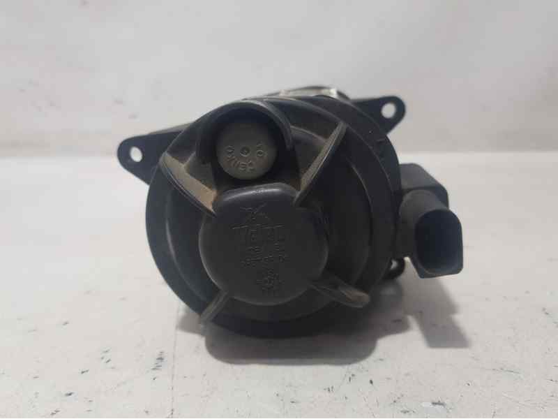 Recambio de faro antiniebla izquierdo para audi allroad quattro (4b5) 2.5 tdi (132kw) referencia OEM IAM 4Z7941699 89304631 VALE