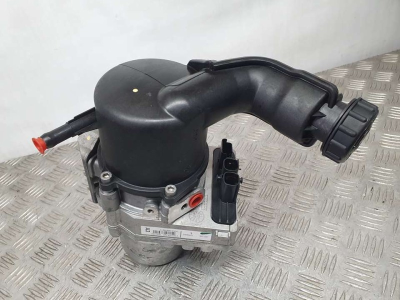 Recambio de bomba direccion electrica para peugeot 508 allure referencia OEM IAM 9676154180 A5101675 