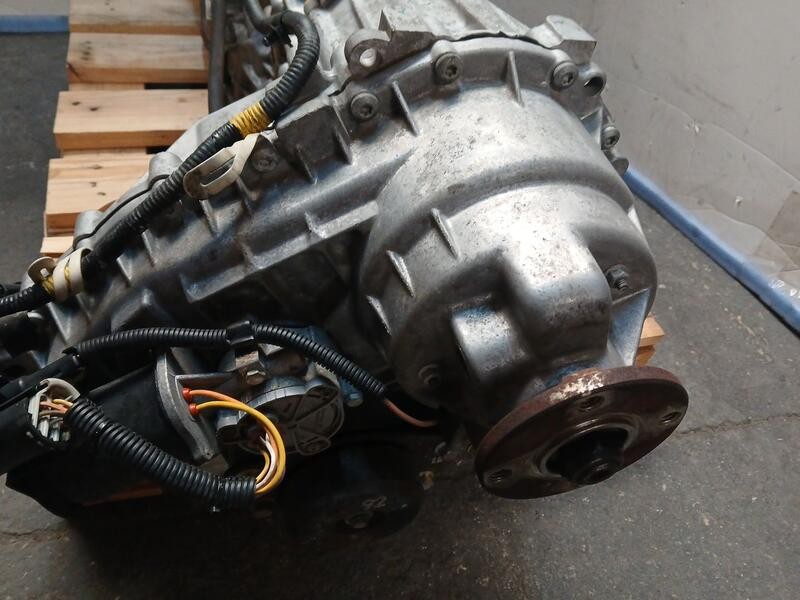 Recambio de caja transfer para ssangyong rodius 4wd power referencia OEM IAM 3200008030  