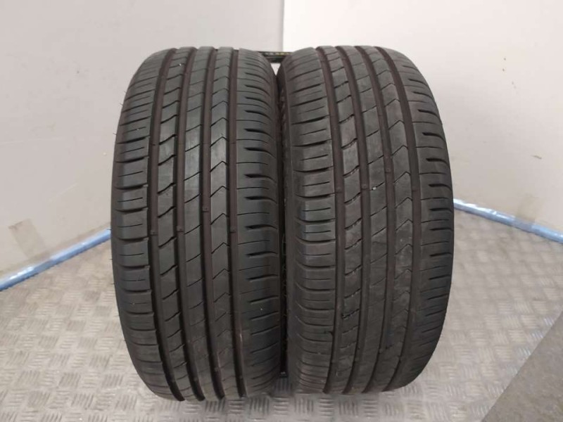 Recambio de neumatico pareja para neumaticos reutilizados - referencia OEM IAM 205551588V 205/55/15/88V KUMHO