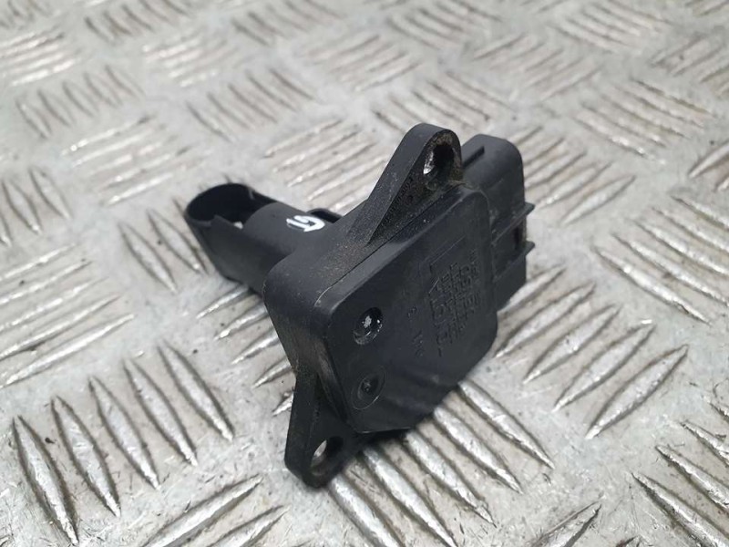 Recambio de caudalimetro para toyota yaris (ncp1/nlp1/scp1) 1.3 luna referencia OEM IAM 222040J010 MB1974003010 DENSO